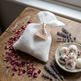 10 Champagne & Roses Scented Soy Wax Melts in Linen Bag